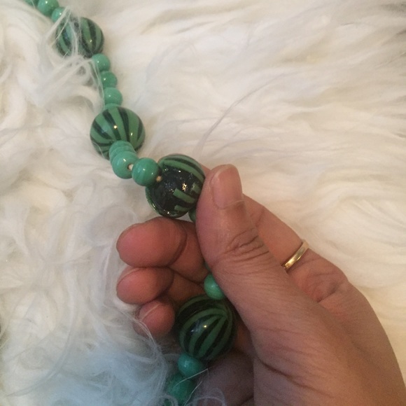 Stone necklace matching bracelet - Picture 5 of 5